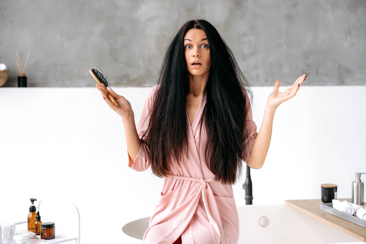 perché si elettrizzano i capelli dopo lo shampoo